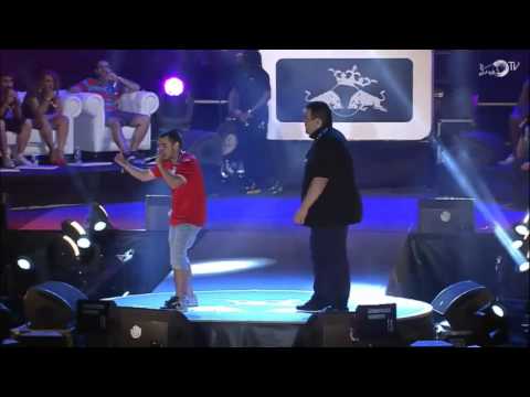 Eude vs Blon -Semifinal- Final Nacional Red Bull Batalla de los Gallos 2013 (Oficial)