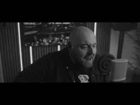 Leonard Cohen – Hallelujah (Acoustic Cover by Jamie Sloan)