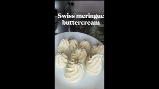 Swiss Meringue Buttercream Recipe and Tutorial
