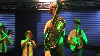 Solo de Tuba Russo Jazz Band no Vital Brazil