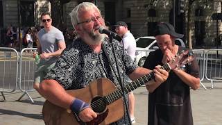 The Beatles, Hey Jude (cover) - busking in the Streets of London, UK 🇬🇧