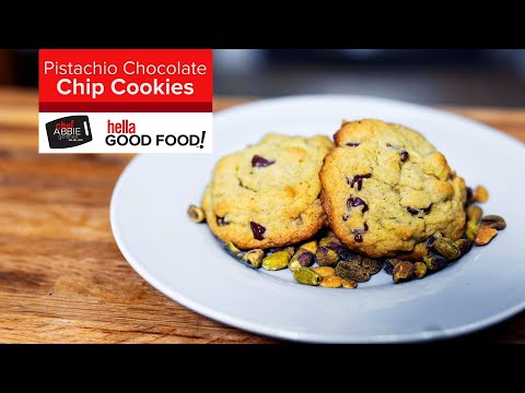 Pistachio Chocolate Chip Cookies