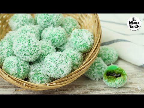 Pandan Balls with Coconut Sugar (Ondeh-Ondeh)