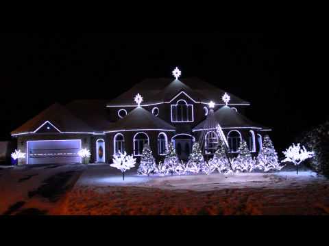 Bernier Christmas Lights Show Amazing Grace Techno 2014