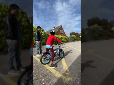 Rio's learning of riding bike