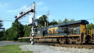 preview picture of video 'CSX Q702 Trash Train with 5302 & 7820'