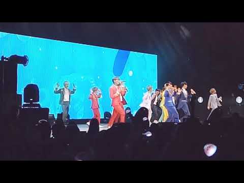 SEVENTEEN D.E. in TORONTO - Pretty U & BEAUTIFUL