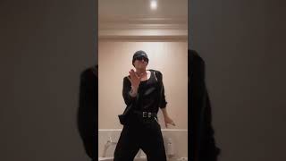 Download lagu Jungkook's new TikTok 🔥#jungkook #jeonjungkook #fypシ゚viral #jungkookedit #jungkooktiktok mp3