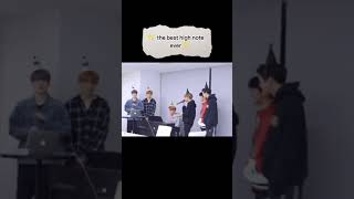 Download lagu istg haechan react the best high note that i ever heard 😌🤘 #nct #haechan #highnote mp3 Download lagu istg haechan react the best high note that i ever heard 😌🤘 #nct #haechan #highnote mp3