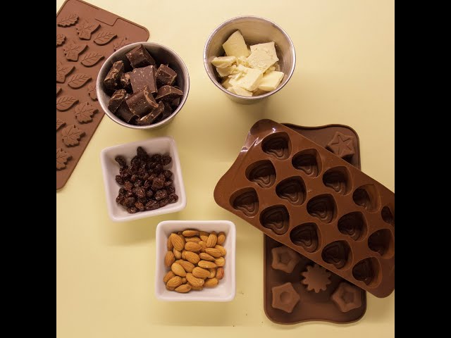 Vídeo relacionado con Little Choco Delights Maker Kit: Fabrica tus Bombones, Barras y Piruletas de Chocolate con Moldes de Silicona