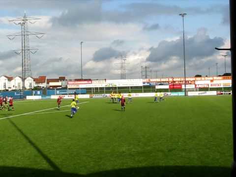 OJC Rosmalen B1 - Blauw Geel'38 B1 4-2 (hier de 0-2 van Jules Heerkens)