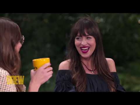 Dakota Johnson's reaction to the Ellen thing (with slo-mo)