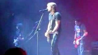 Keith Urban - Shine 1