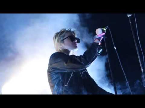 Sky Ferreira - Omanko LIVE HD (2013) Los Angeles El Rey Theatre