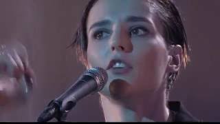 Savages  - 04. I Need Something New (Live at Album de la Semaine)