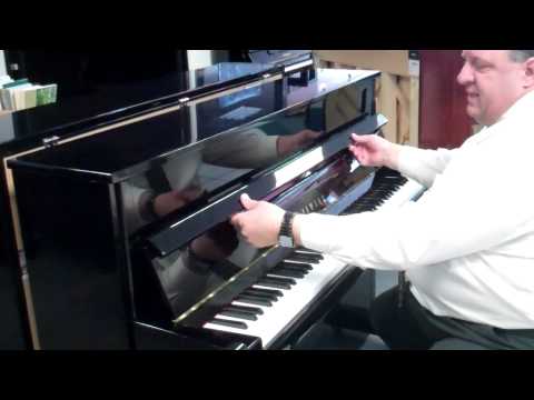 Yamaha B2 Studio Piano