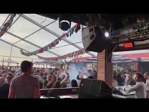 TanzMan rocking Herr Zimmerman Beach Party!