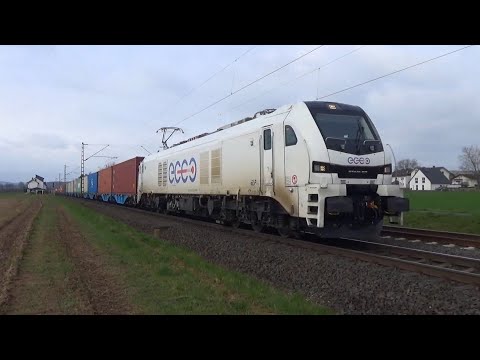 Ecco Rail 159 214 mit Kisten auf der MWB