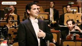 Juan Diego Flórez sings "La donna è mobile" - Gustavo Dudamel, L.A. Philharmonic Orchestra