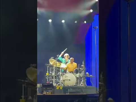 Mick Jagger playing drums with Steve Jordan - 2021 No Filter Tour - Jumpin' Jack Flash