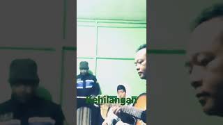 Download lagu kehilangan, H Rhoma irama/ade mbe (cover) goitar akustik mp3
