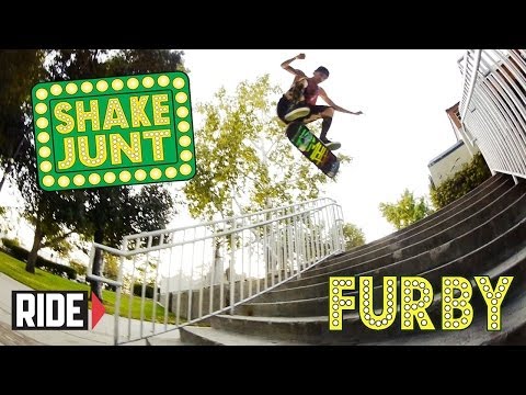 Furby Ride or Die - Shake Junt