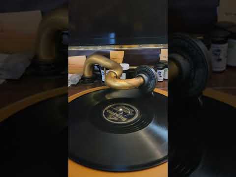 The Jitterbug - (vocal Betty Hutton) Vincent Lopez and his Suave Swing Orchestra 7-5-1939