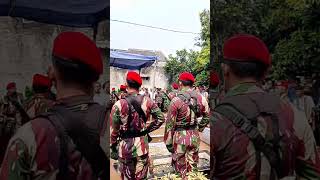 Download lagu Upacara pemakaman prajurit TNI Dari kesatuan Kopassus.. mp3