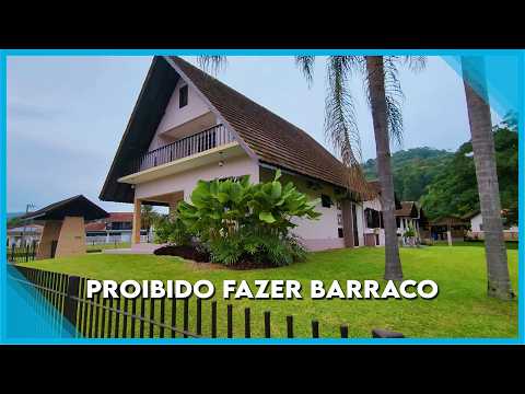 The City That Forbade Ugliness