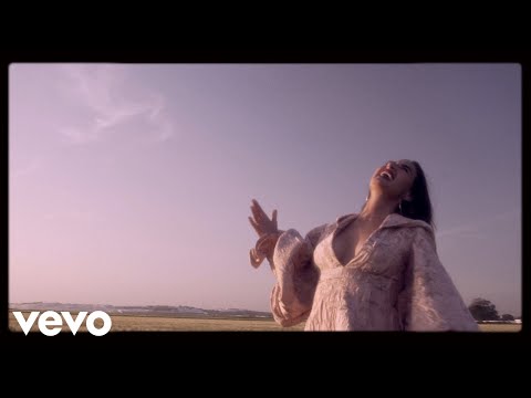 Belen López, Lin Cortés, Lucía Fernanda - Sillita de Oro (Video Oficial)