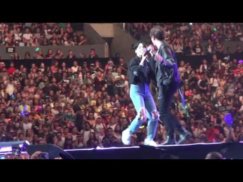 [FANCAM] Eric Nam & Amber (FX) - I Just Wanna
