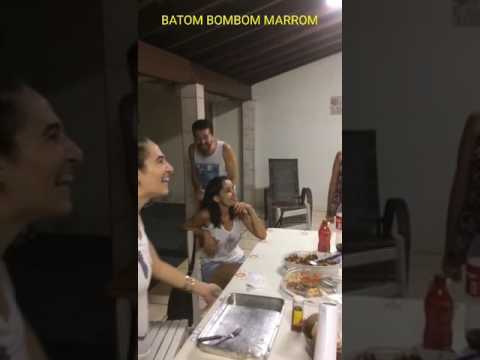 Jogando o jogo Fala aí! da Hasbro