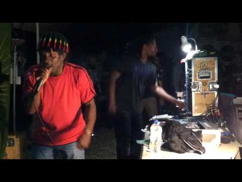 Dubwise Meeting III (Xochimilco, México) - Maasai Warrior ⑤