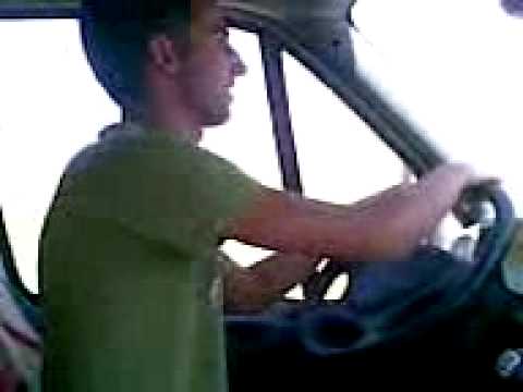 tzaran din perii brosteni1