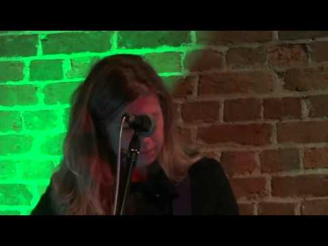 Amy Newton - Hallelujah