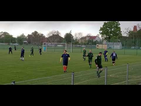 Błękitni Jerzmanowo - OLDBOY WKS ŚLĄSK Wrocław S.A. 1:3(1:1).