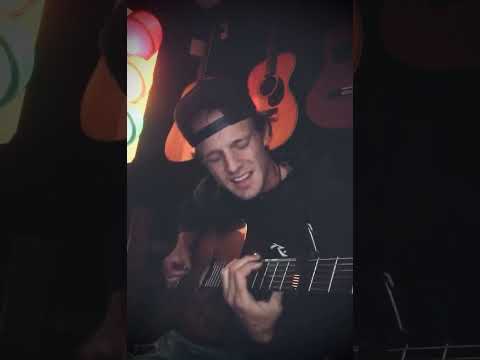 Tucker Beathard - She Can't Love You Back (Acoustic Demo)