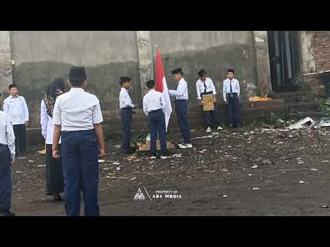 UPACARA HARI SENIN