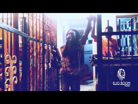 ELIO BOOM -  CARLITO EL TRAVIESO - en parranda (Elio Boom Music)