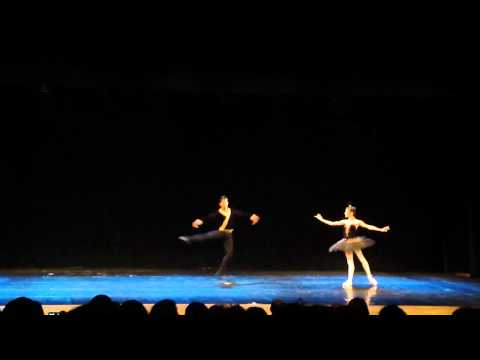 Mayara Magri e Diego Lima- Coda Cisne Negro 2011