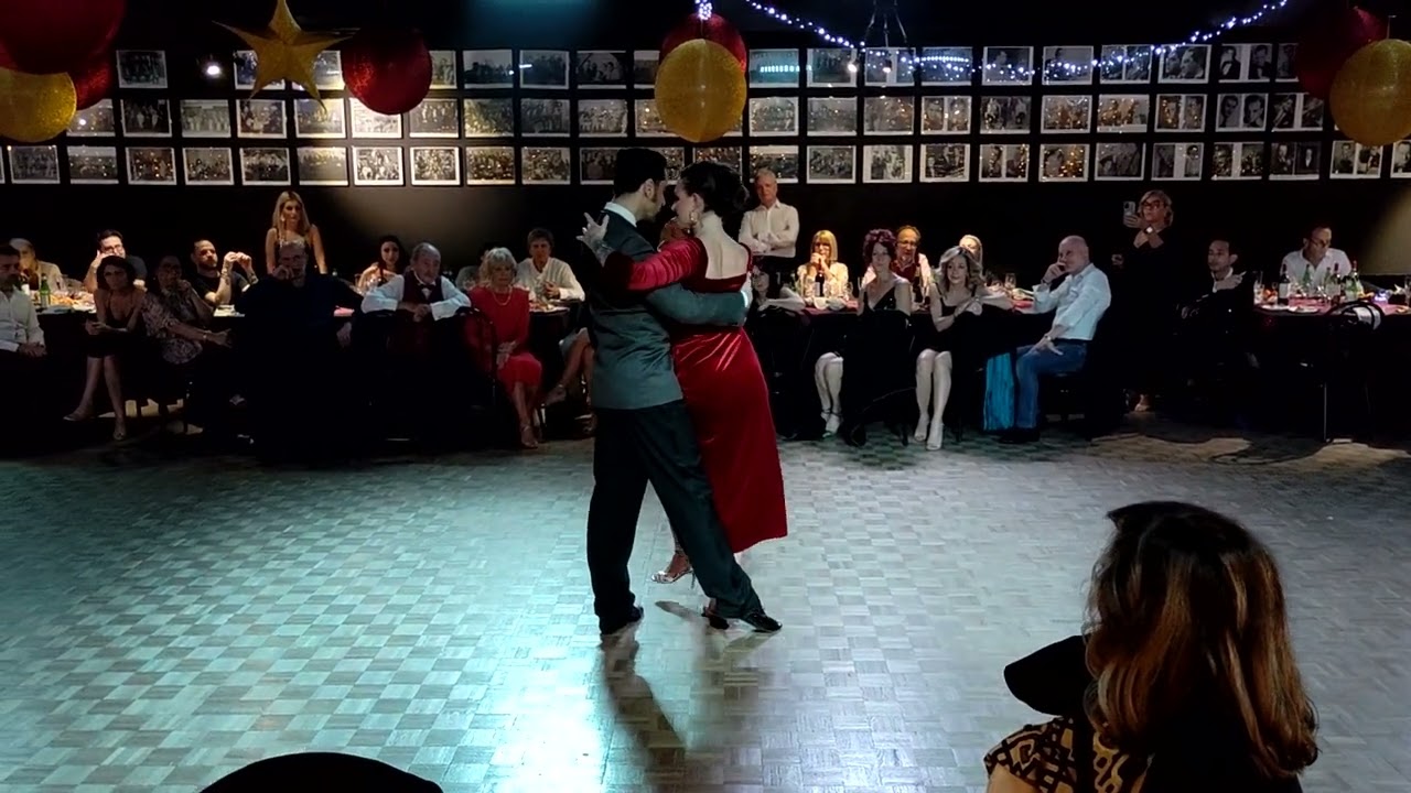 Marco Nodari y Claudia Cavagnini "Está noche en Buenos Aires" @Milonga Ché bailarín 31/12/2023 1-2
