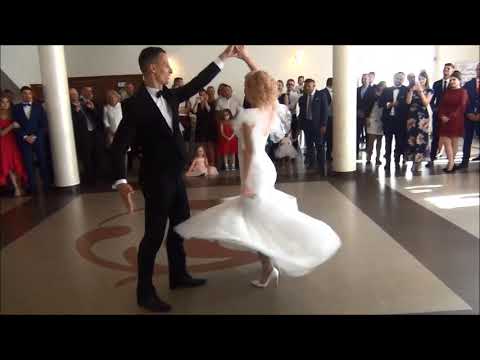 Wyjątkowy pierwszy taniec Dominiki i Adriana do szybkiego i oryginalnego walca - Yasmin  Levy