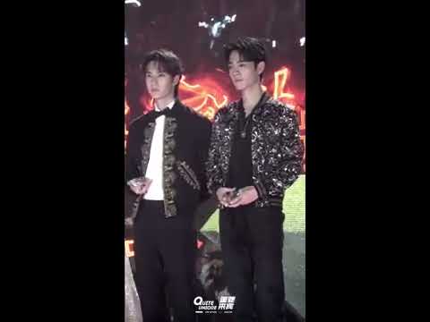 [191228] [Fancam] Wang Yibo ♡ Xiao Zhan - Tencent Video All Star Awards 2019