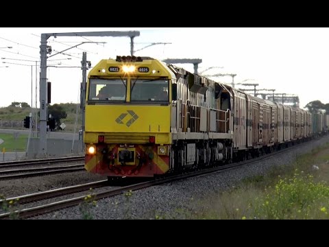 A Comeng and A Container Train - Australian Trains 27-06-2015