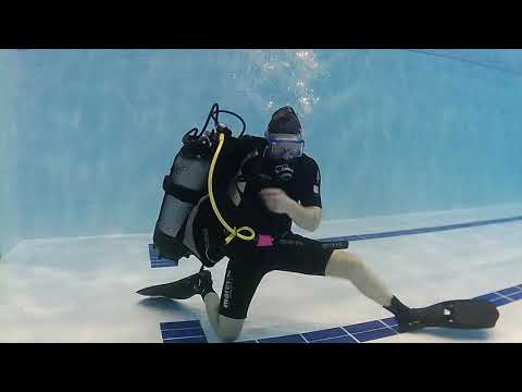 Дайвинг Клуб Пилигрим\ как одеть би си ди под водой