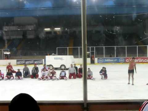 DEG 1b - Ratinger Ice Aliens 97 15.02.2009 1.Streich vom Bademeister