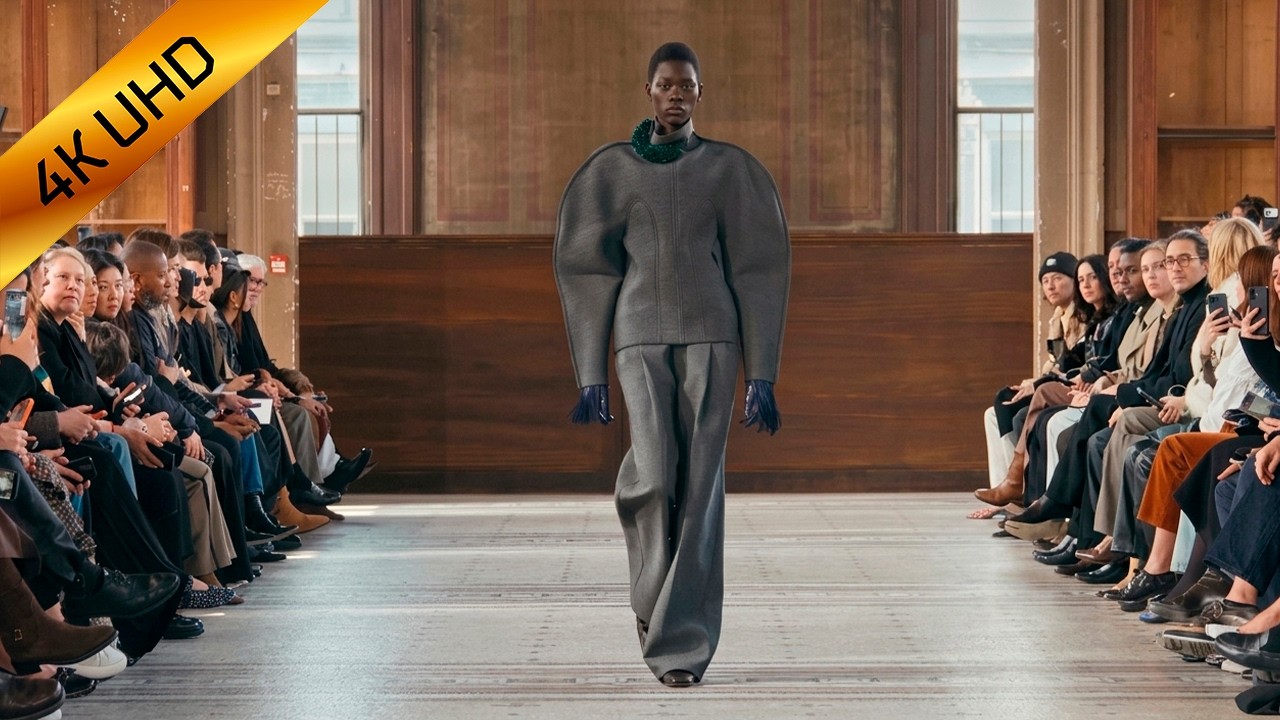 Carven | Fall Winter 2026/2027 | Paris Fashion Week