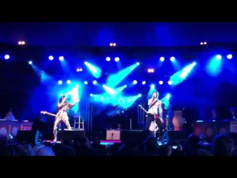 RockWiz@Bluesfest - Fame