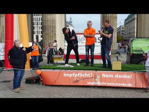 Tag der Einheit; Diskussion zwischen Impfbefürwortern & Mitgliedern der Partei "Die Basis"