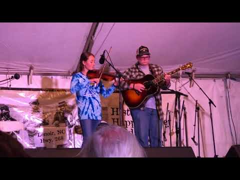 Happy Valley 2017 Bluegrass in the Backwoods